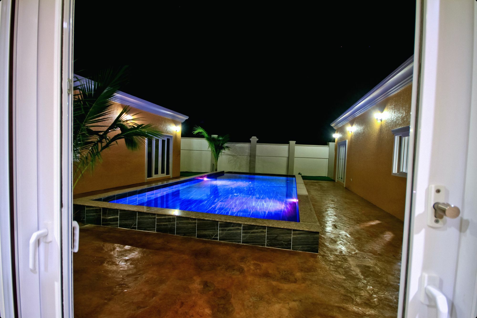 פאטאיה Luxury Pool Villa 3Br 6-8 Persons (Adults Only) מראה חיצוני תמונה